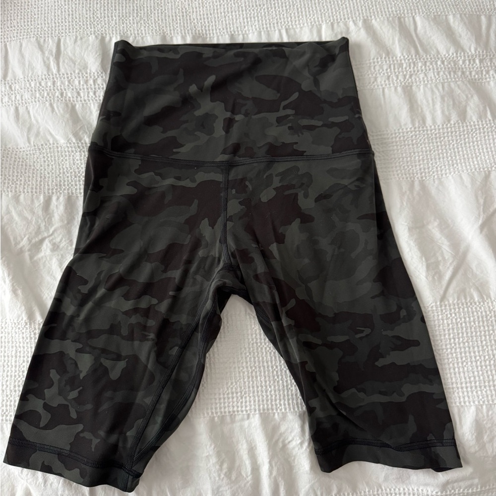 Lululemon Black Camouflage Biker Shorts